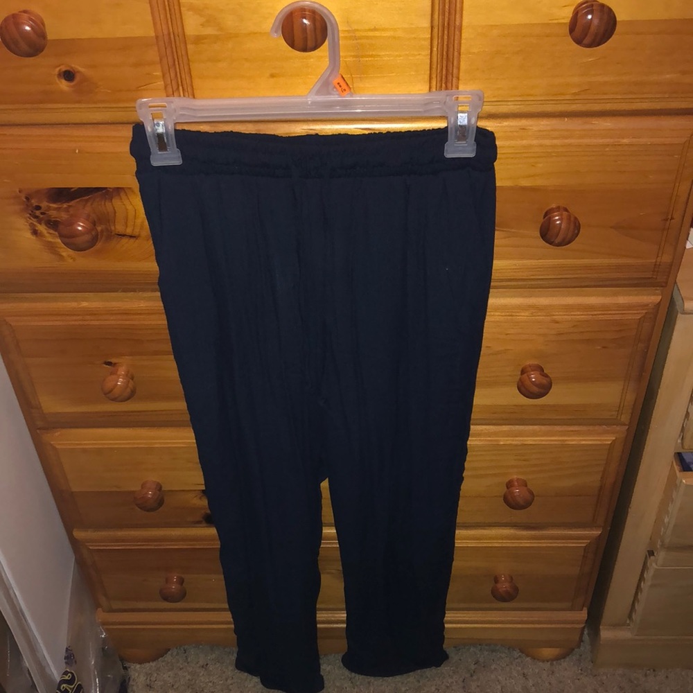 Cropped Navy Blue Linen Pants
